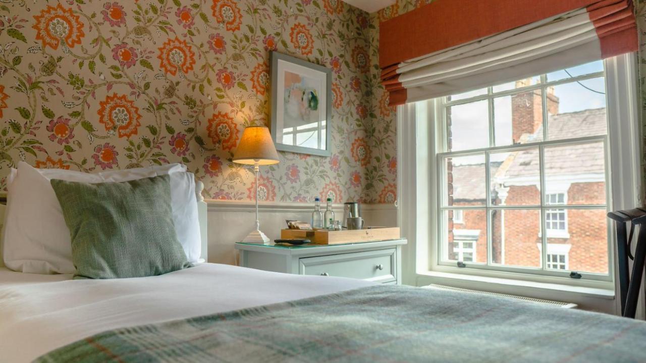Hotel The Swan At Tarporley Exterior foto